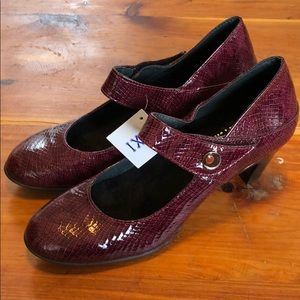 Helle Comfort Heels